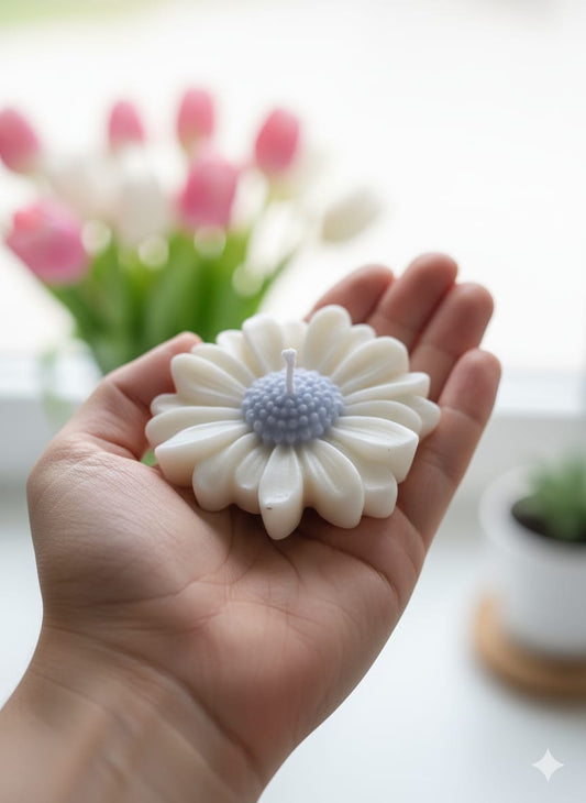 Daizy Flower Candle