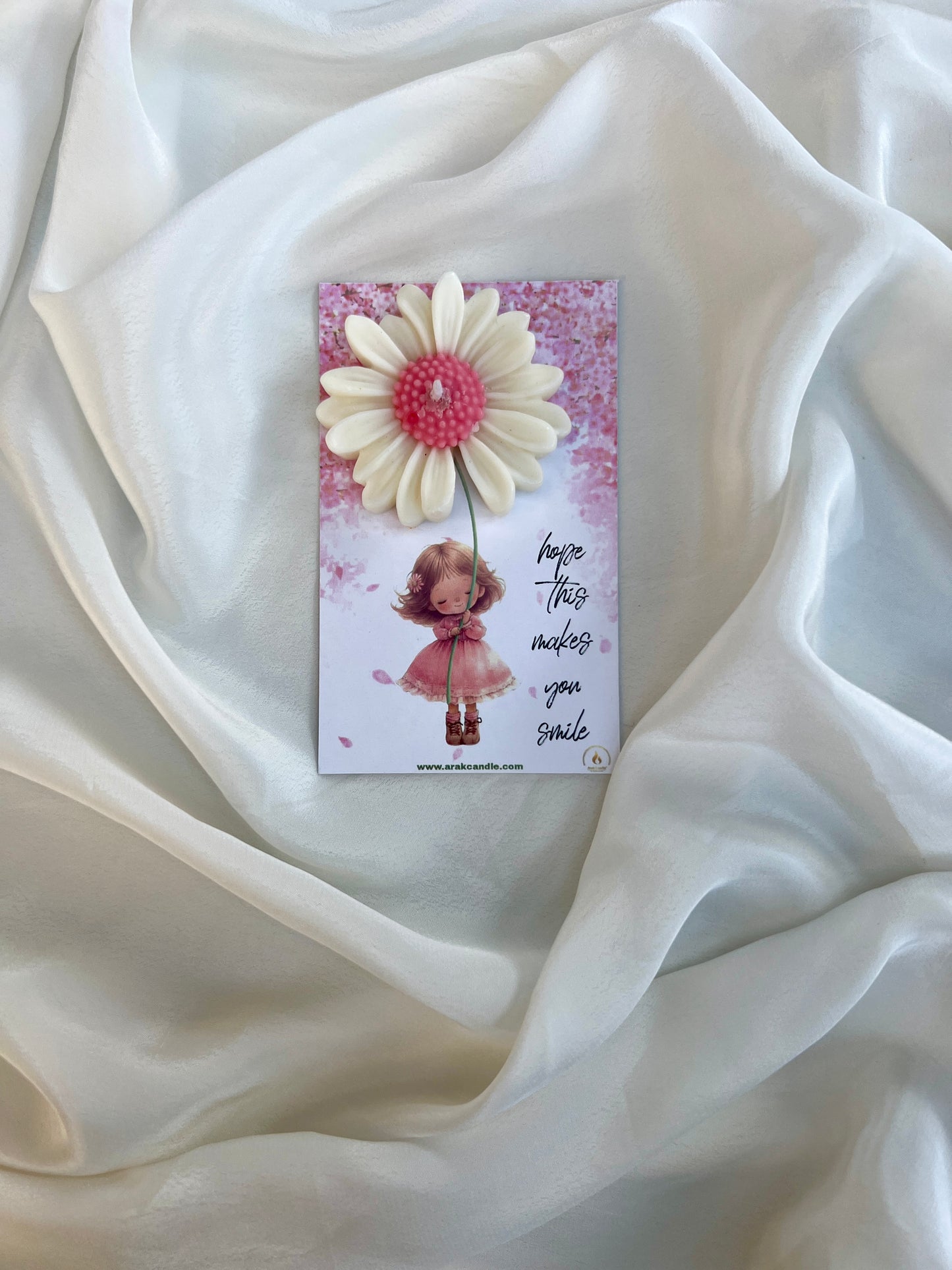 Daisy Flower Design Candle for Home Décor – Arak Candle