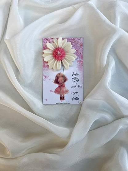 Daisy Flower Design Candle for Home Décor – Arak Candle